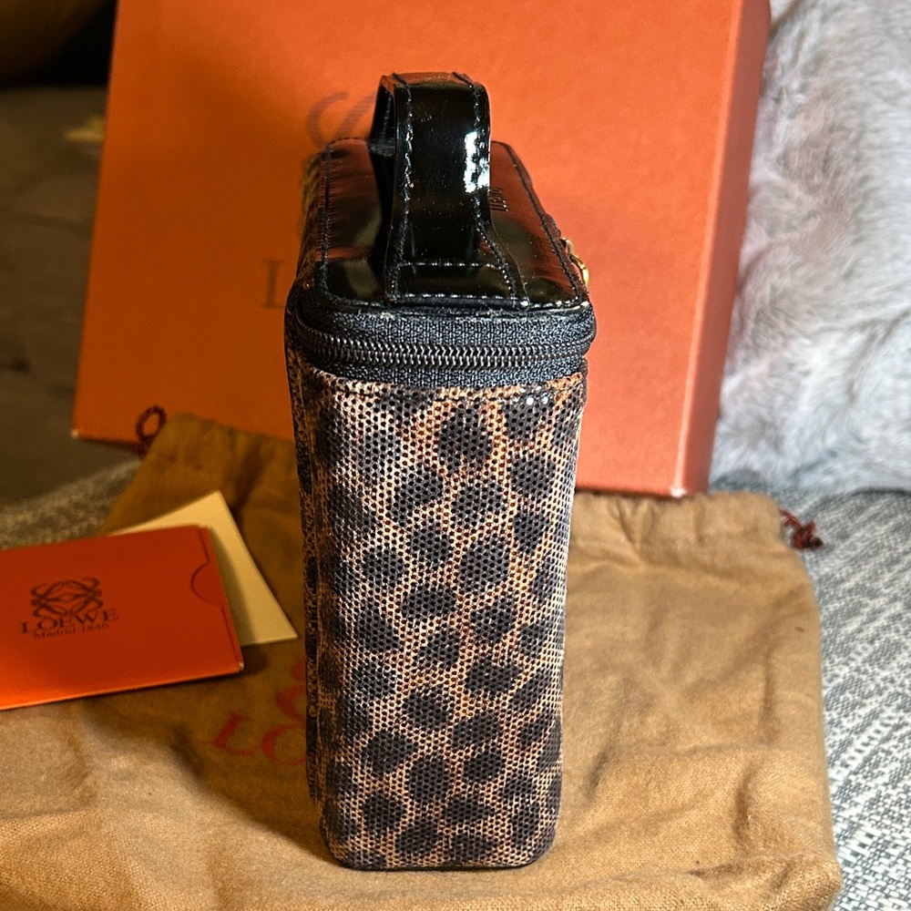 348. Loewe Animal Print cosmetic Bag with COA - Picture 4 of 13